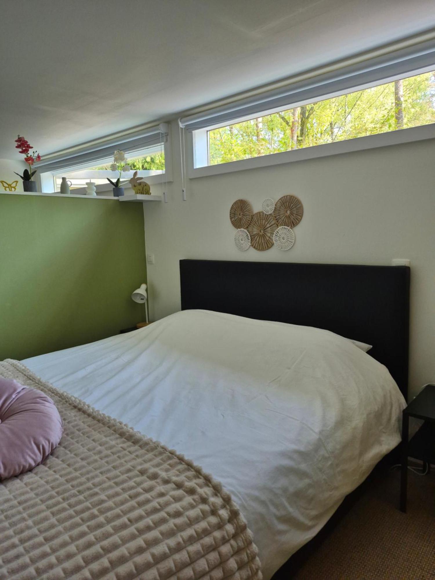 Chalet In Ursel Aalter Buitenkant foto